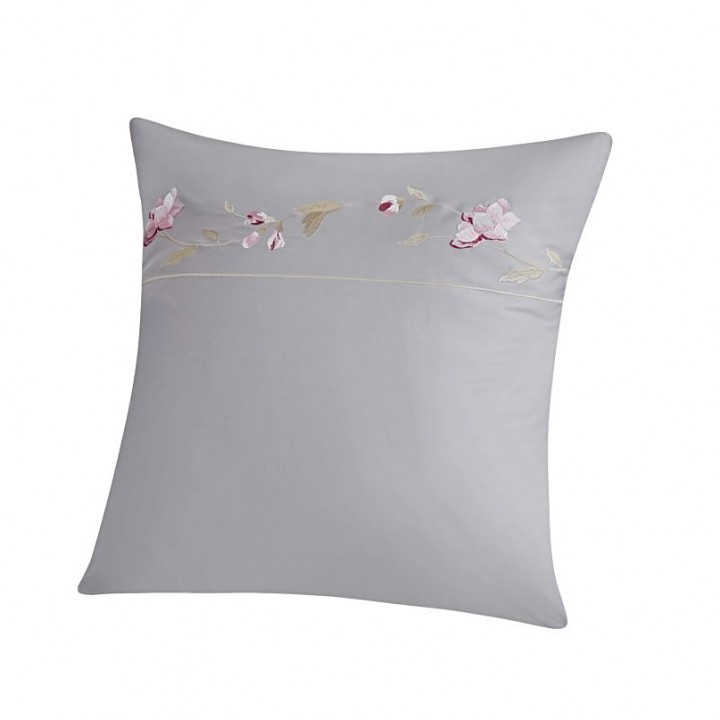 Наволочки «Анна-Мария» с вышивкой (70х70 см - 2 шт.; сатин: 100% египетский хлопок; арт. 2105-1L)