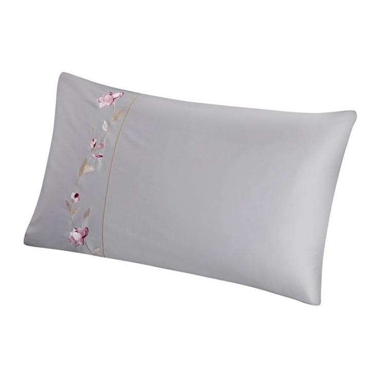 Наволочки «Анна-Мария» с вышивкой (50х70 см - 2 шт.; сатин: 100% египетский хлопок; арт. 2105-1)