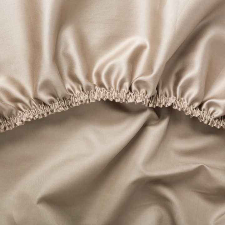Простыня на резинке «Caramel Beige Allure Grass» (160х200х40 см; сатин: 100% хлопок)