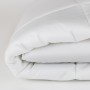 Одеяло гипоаллергенное стеганое всесезонное «Premium Familie Non-Alergenic» (200х220 см; наполнитель: 100% полиэстер; чехол: батист, 100% хлопок)
