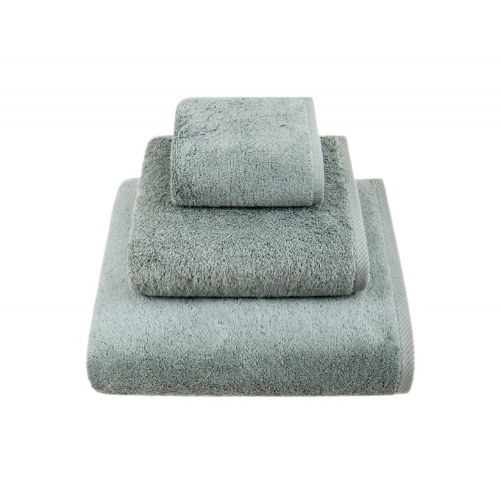 Комплект махровых полотенец «Teddy», цвет: голубая ель (размеры: 30x50 см (1), 50х100 см (1), 70х140 см (1); махра: 100% микрокоттон)