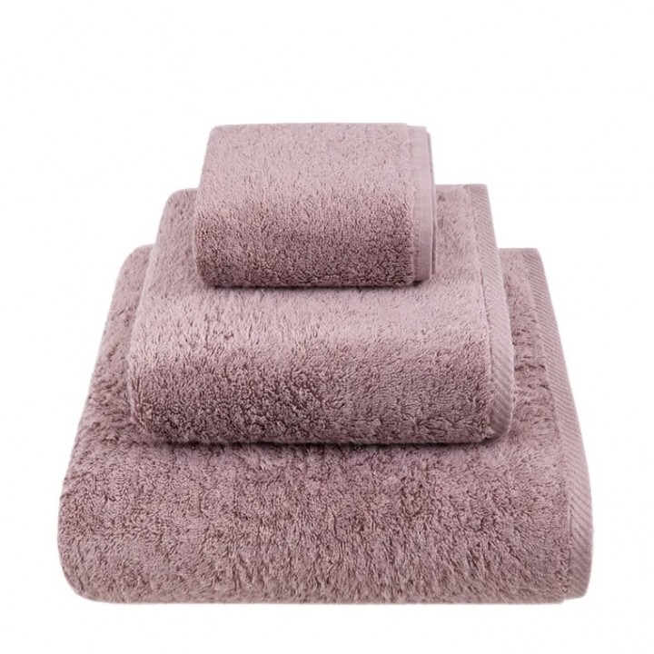 Комплект махровых полотенец «Teddy», цвет: сливовый джем (размеры: 30x50 см (1), 50х100 см (1), 70х140 см (1); махра: 100% микрокоттон)