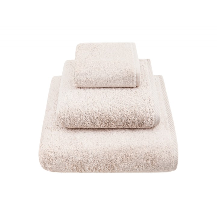 Комплект махровых полотенец «Teddy», цвет: жемчужный (размеры: 30x50 см (1), 50х100 см (1), 70х140 см (1); махра: 100% микрокоттон)