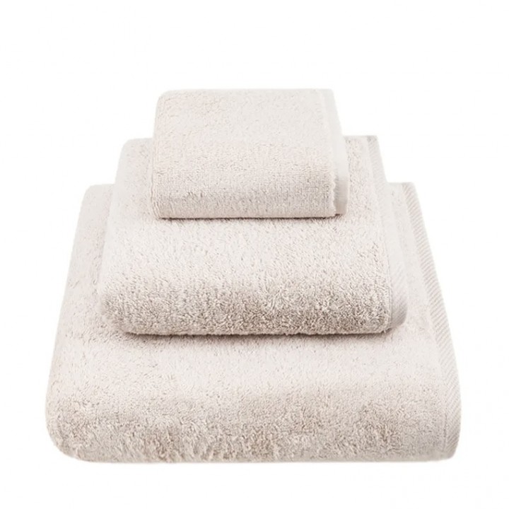 Комплект махровых полотенец «Teddy», цвет: жемчужный (размеры: 30x50 см (1), 50х100 см (1), 70х140 см (1); махра: 100% микрокоттон)